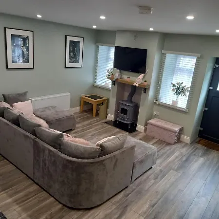 Cosy Three Bedroom House In Ballingarry Limerick Near Adare Balnacart