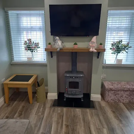 Tatil Evi Cosy Three Bedroom House In Ballingarry Limerick Near Adare